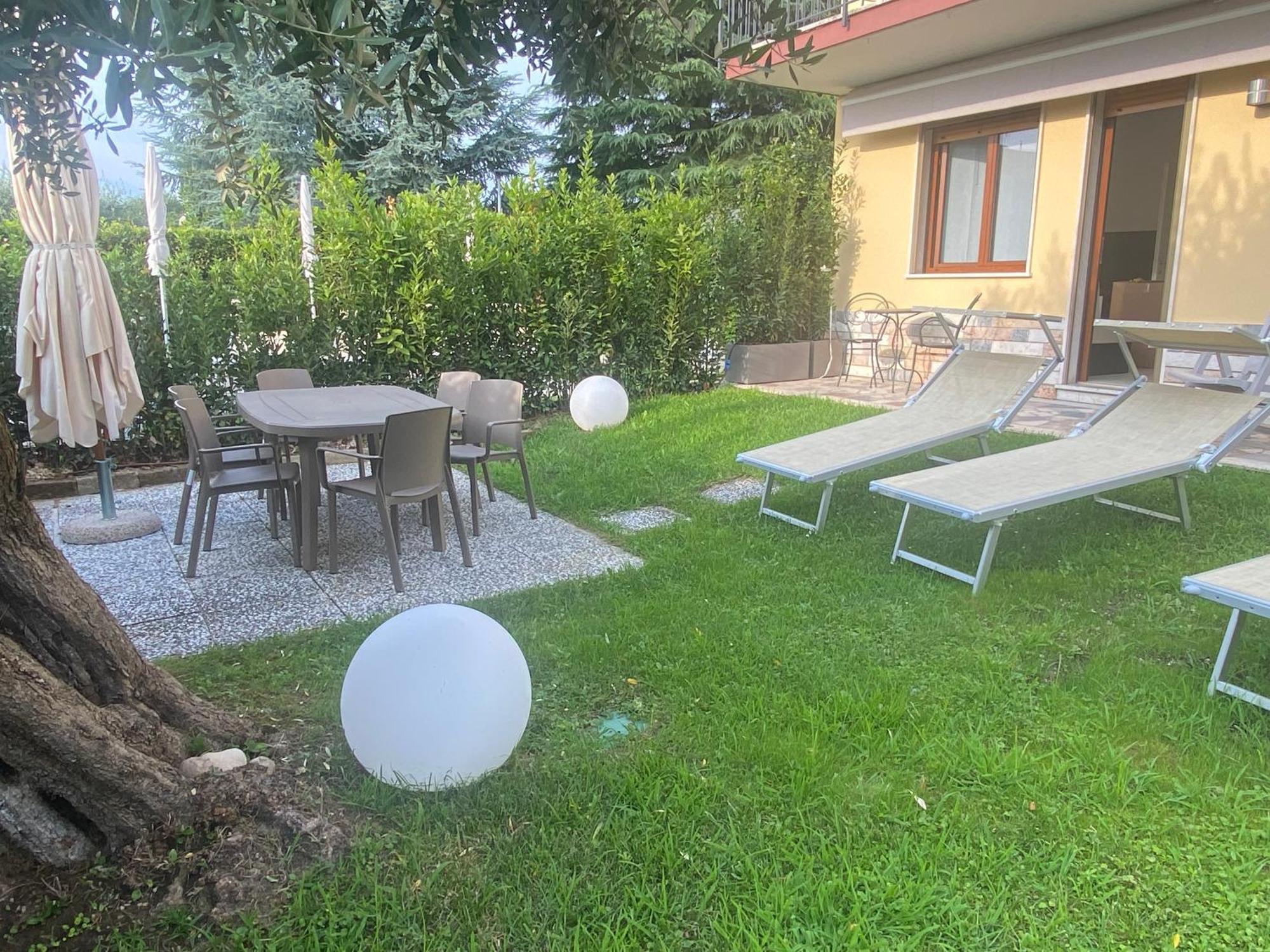 Hera Lazise