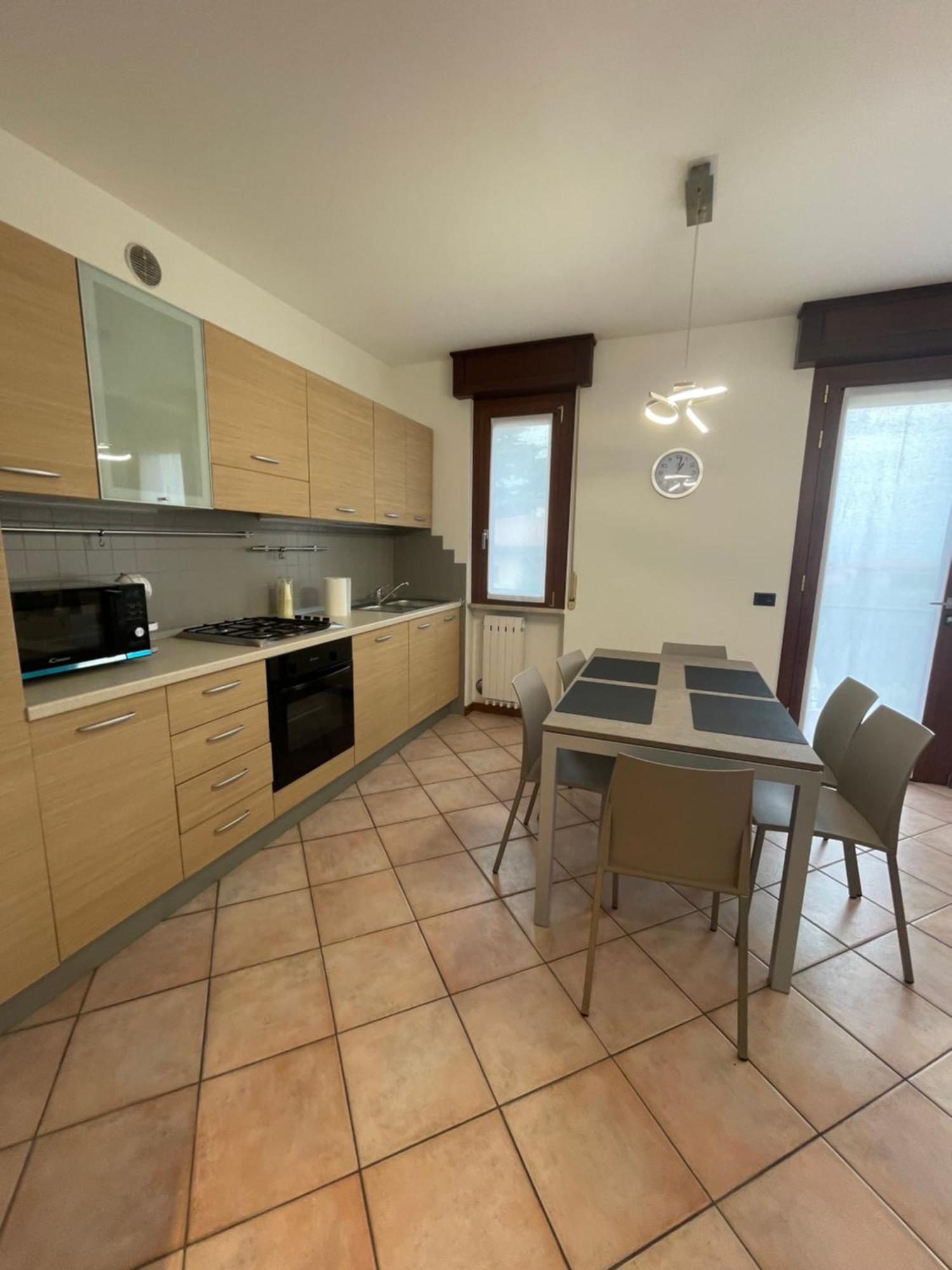 Hera Apartment